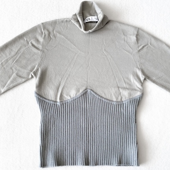 ZARA Colourblock turtleneck - Picture 8 of 8